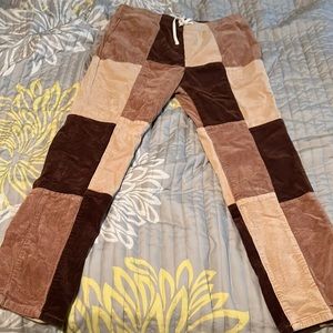 Men’s PAC Sun slim cordouroy pants size medium.